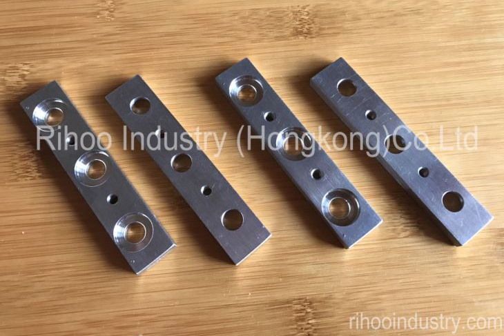 Tấm trượt bằng thép không gỉ