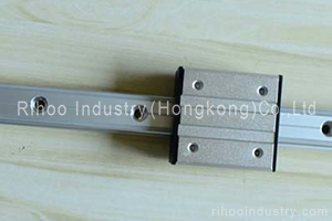 Sự khác biệt giữa hướng dẫn tuyến tính bóng và hướng dẫn tuyến tính con lăn